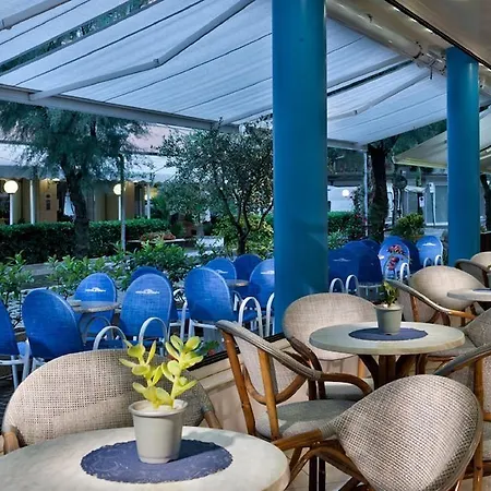 Lina 3* Мизано-Адриатико