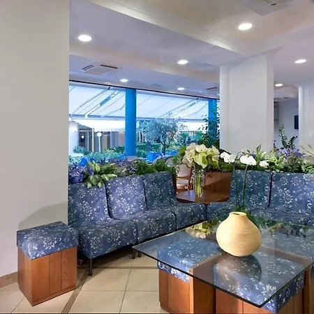 Lina ミザーノ・アドリアーティコ